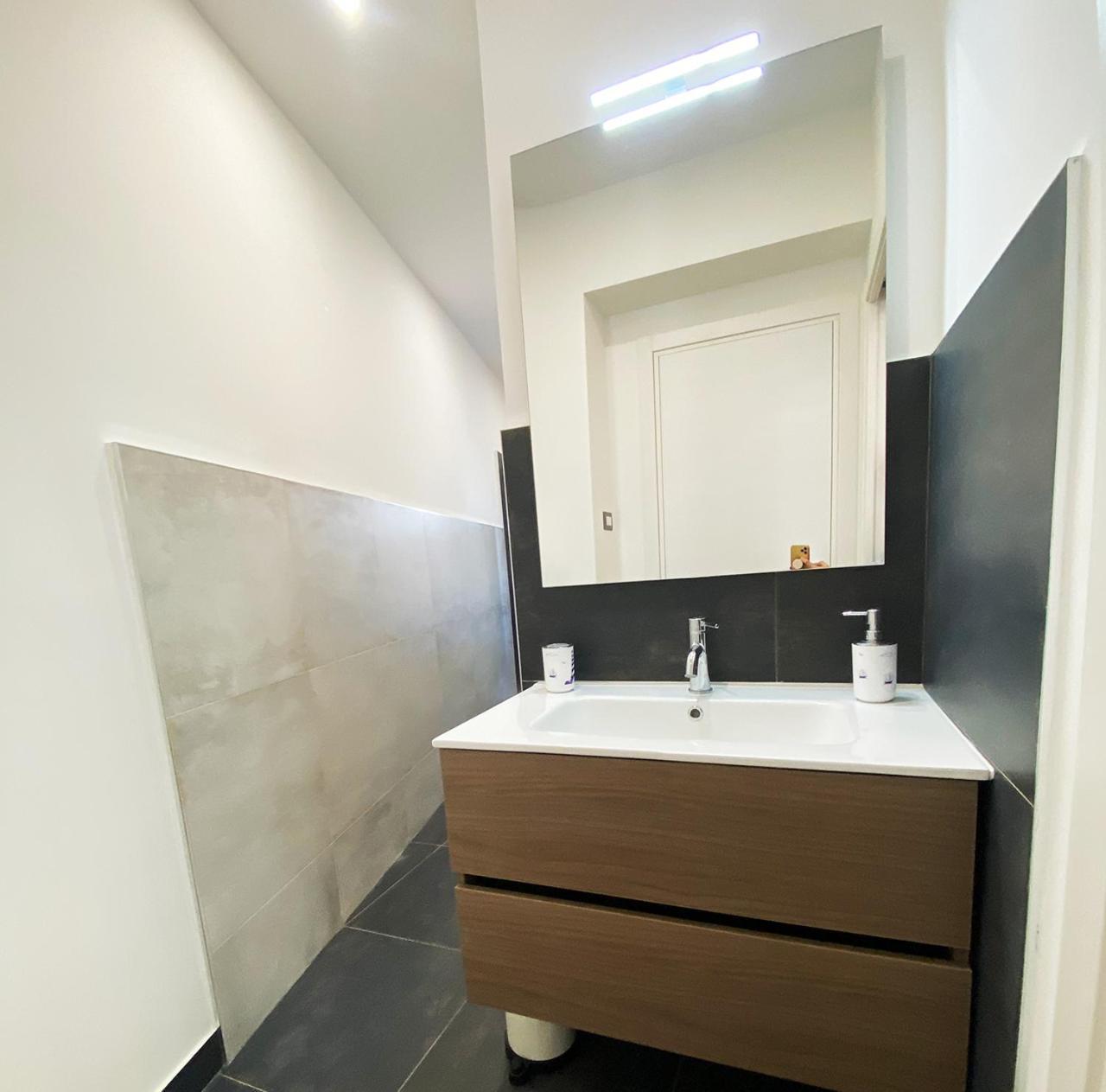 Blucavana, Casa Vacanze In Centro A Triest Zewnętrze zdjęcie